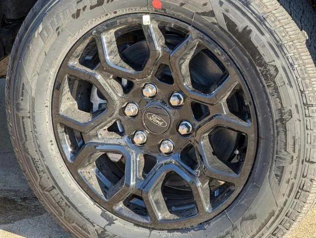 new 2025 Ford F-150 car, priced at $45,454