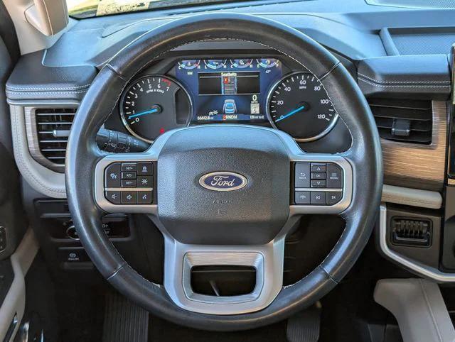 used 2024 Ford Expedition car, priced at $38,987