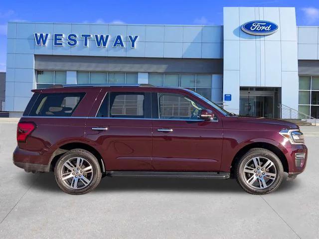 used 2024 Ford Expedition car, priced at $38,987