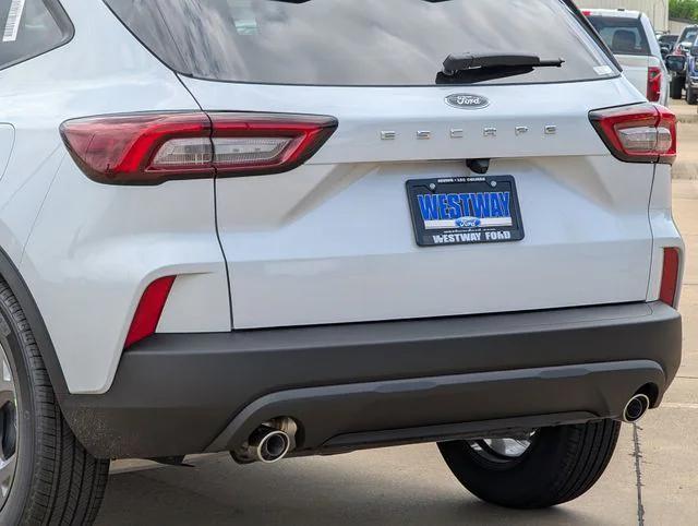 new 2025 Ford Escape car, priced at $29,672