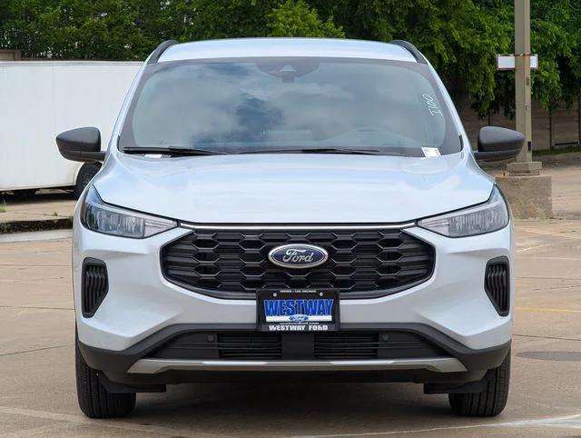 new 2025 Ford Escape car, priced at $29,672