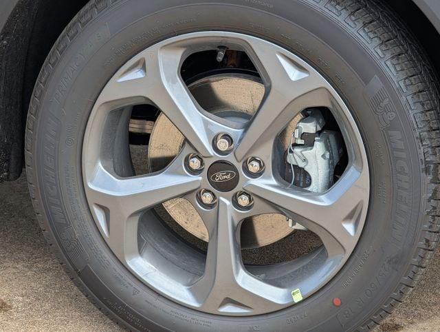 new 2025 Ford Escape car, priced at $29,672