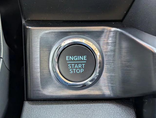 new 2025 Ford F-350 car, priced at $90,630