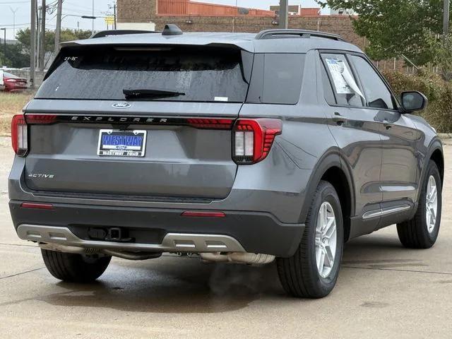 new 2025 Ford Explorer car, priced at $41,665