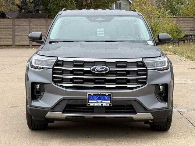 new 2025 Ford Explorer car, priced at $41,665