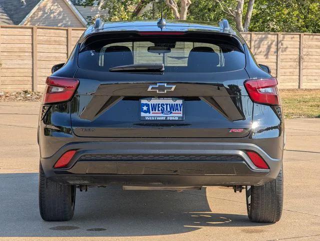 used 2024 Chevrolet Trax car, priced at $20,487
