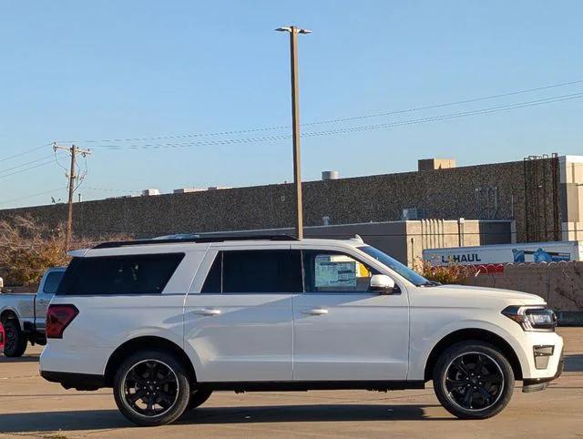 new 2024 Ford Expedition car, priced at $70,992