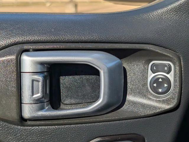 used 2019 Jeep Wrangler Unlimited car, priced at $24,487