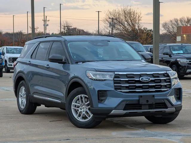 new 2025 Ford Explorer car, priced at $39,187