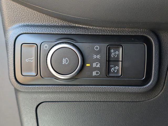 new 2025 Ford Explorer car, priced at $43,346