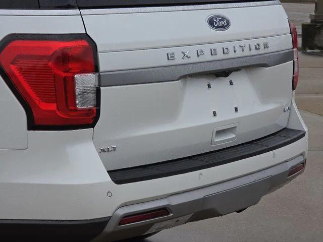 new 2024 Ford Expedition car, priced at $61,103