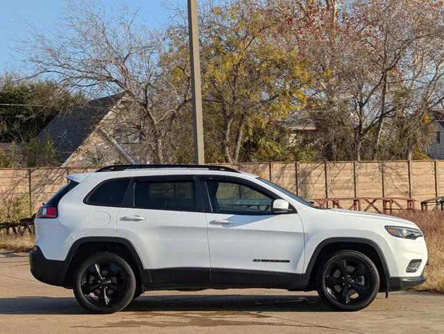 used 2021 Jeep Cherokee car, priced at $20,114