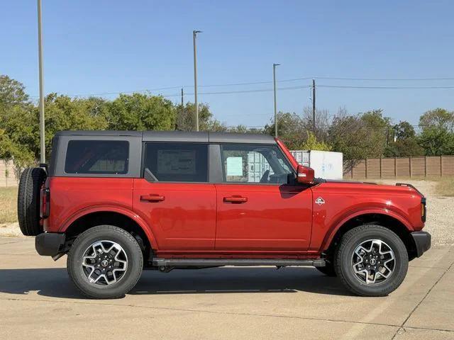 new 2024 Ford Bronco car, priced at $49,671