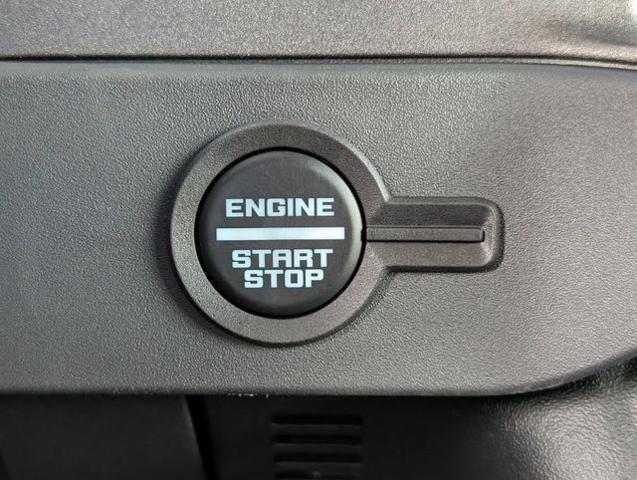 new 2025 Ford Bronco car, priced at $44,226