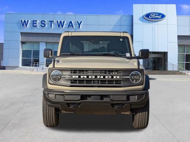 new 2025 Ford Bronco car, priced at $44,226