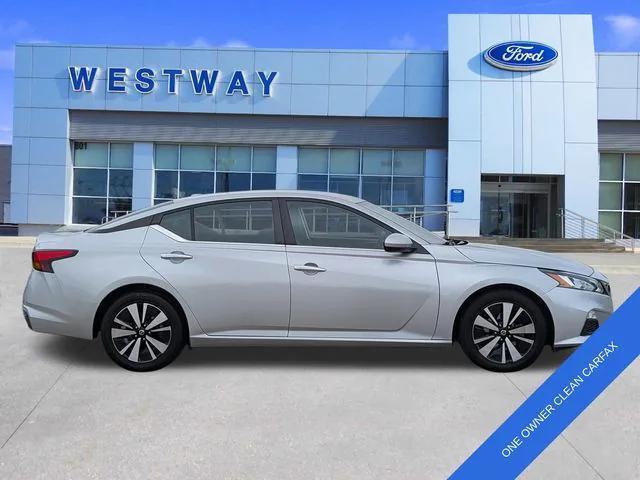 used 2022 Nissan Altima car, priced at $17,179