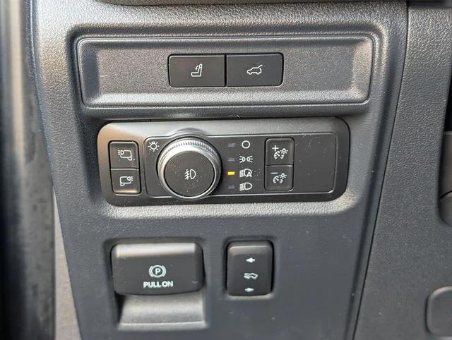 used 2022 Ford Expedition car, priced at $41,987