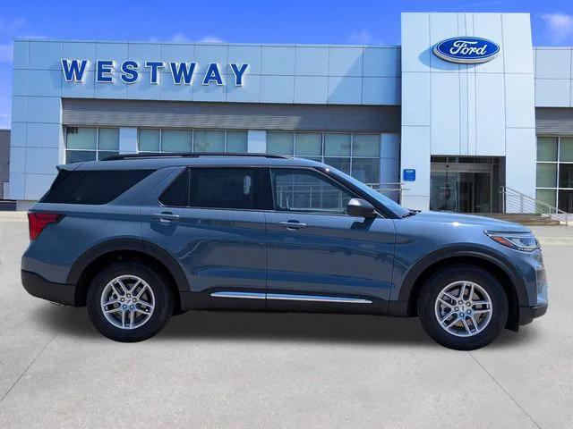 new 2025 Ford Explorer car, priced at $41,555