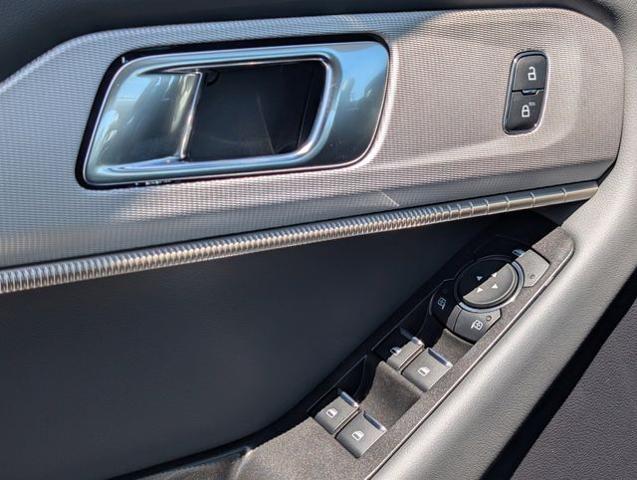 new 2025 Ford Explorer car, priced at $37,555