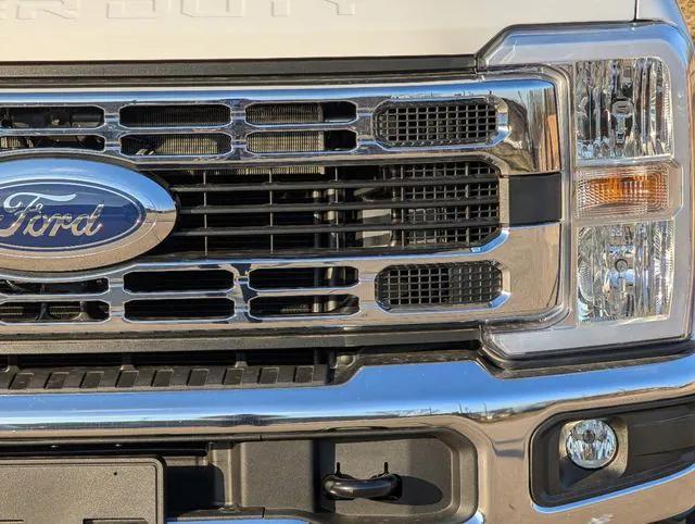 new 2024 Ford F-250 car, priced at $58,060