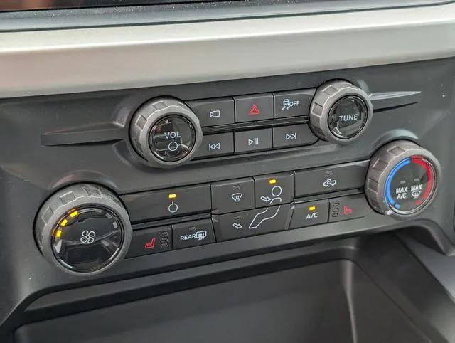 new 2025 Ford F-250 car, priced at $71,728