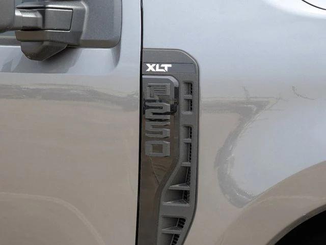new 2025 Ford F-250 car, priced at $71,728