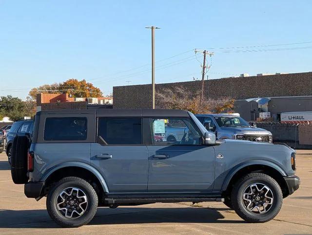 new 2024 Ford Bronco car, priced at $54,058