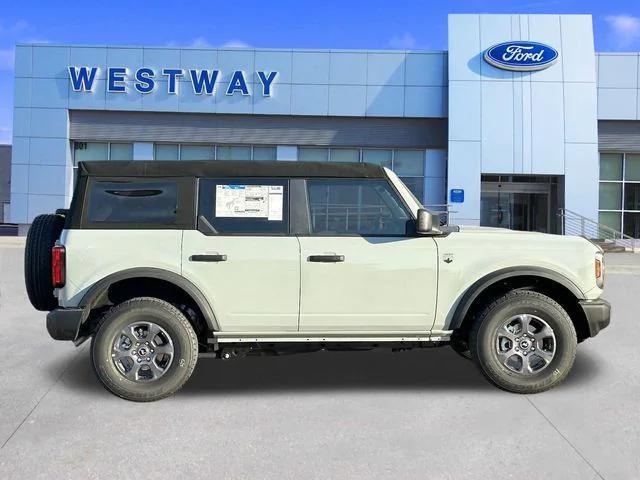 new 2024 Ford Bronco car, priced at $43,658