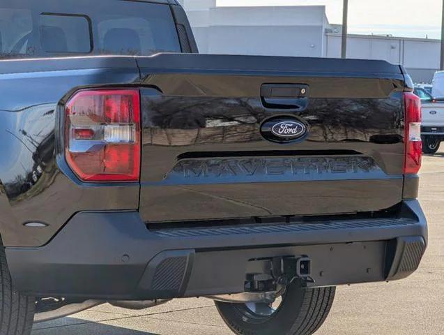 new 2025 Ford Maverick car, priced at $34,976