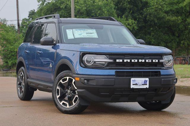 new 2024 Ford Bronco Sport car, priced at $34,359