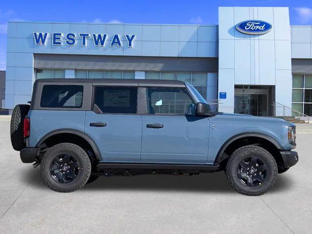 new 2024 Ford Bronco car, priced at $47,061