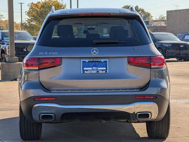 used 2021 Mercedes-Benz GLB 250 car, priced at $26,422