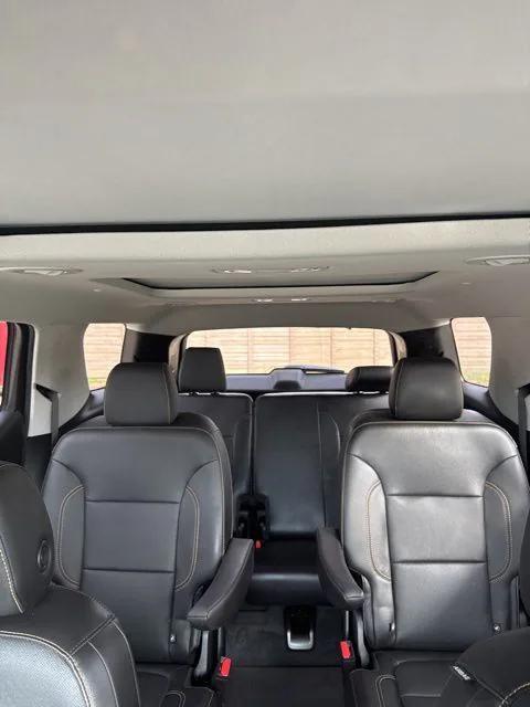 used 2021 Chevrolet Traverse car, priced at $26,703