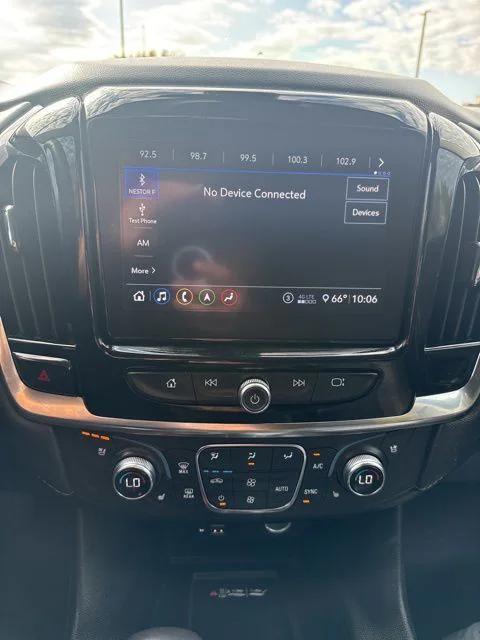 used 2021 Chevrolet Traverse car, priced at $26,703