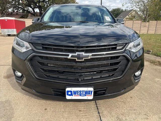 used 2021 Chevrolet Traverse car, priced at $26,703