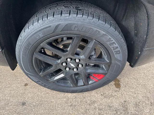 used 2021 Chevrolet Traverse car, priced at $26,703