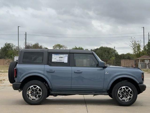 new 2024 Ford Bronco car, priced at $47,484