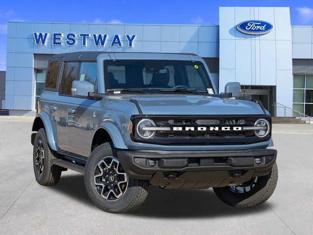 new 2024 Ford Bronco car, priced at $54,058