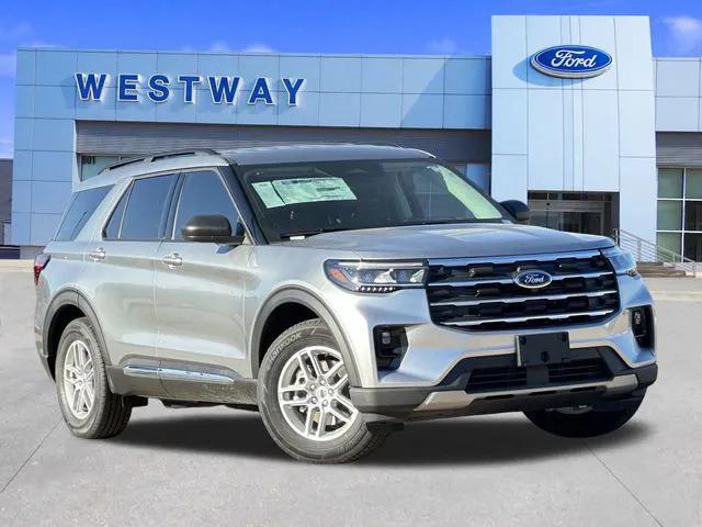 new 2025 Ford Explorer car, priced at $40,975