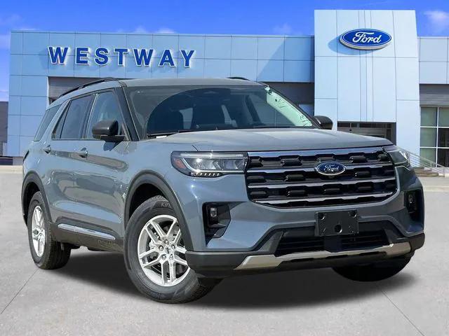 new 2025 Ford Explorer car, priced at $40,460