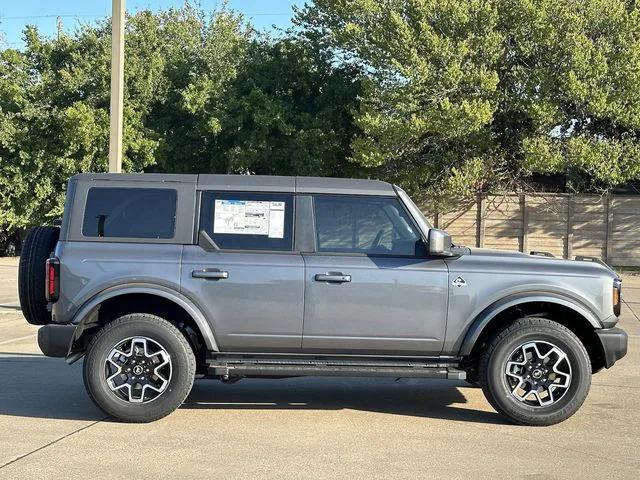 new 2024 Ford Bronco car, priced at $42,001