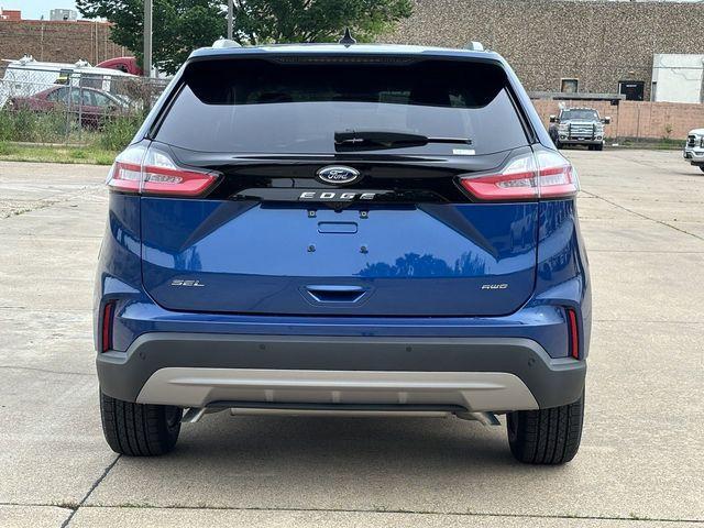 new 2024 Ford Edge car, priced at $39,041