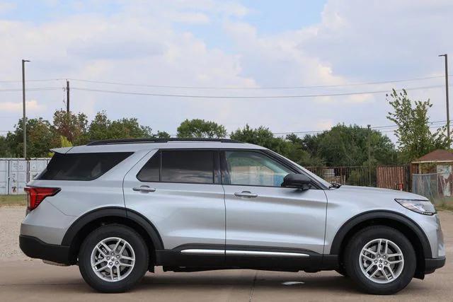 new 2025 Ford Explorer car, priced at $41,475