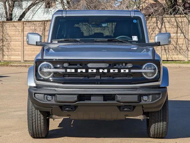 new 2024 Ford Bronco car, priced at $53,388