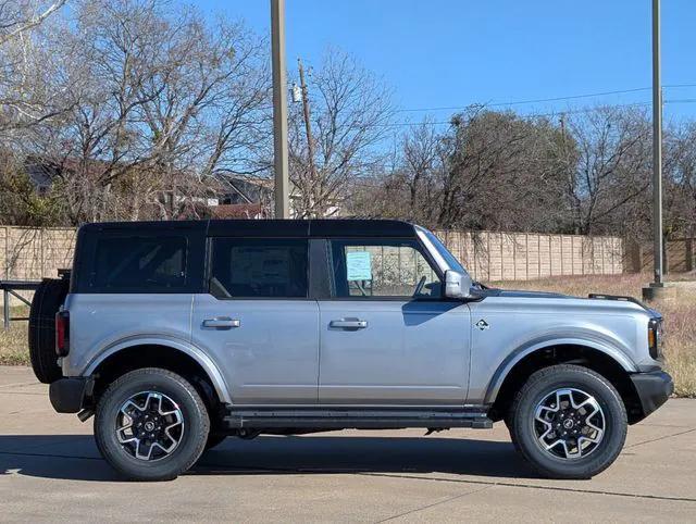 new 2024 Ford Bronco car, priced at $53,388