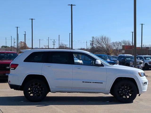 used 2022 Jeep Grand Cherokee car, priced at $24,449