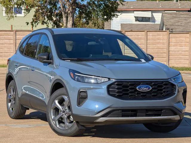 new 2025 Ford Escape car, priced at $29,536