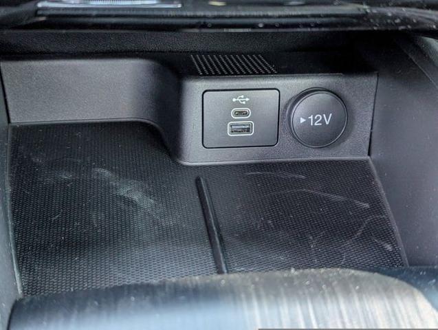 new 2025 Ford Escape car, priced at $28,076