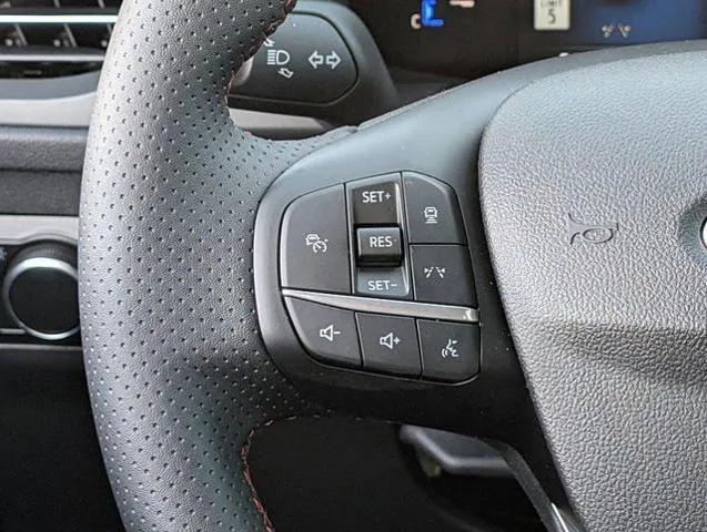 new 2025 Ford Escape car, priced at $28,076
