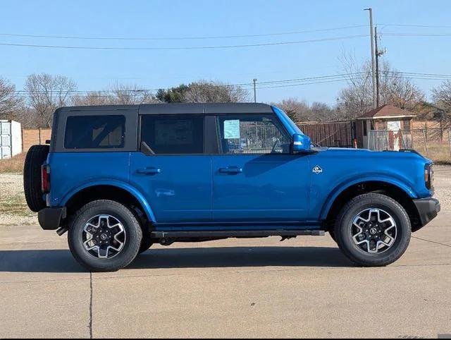 new 2024 Ford Bronco car, priced at $53,379